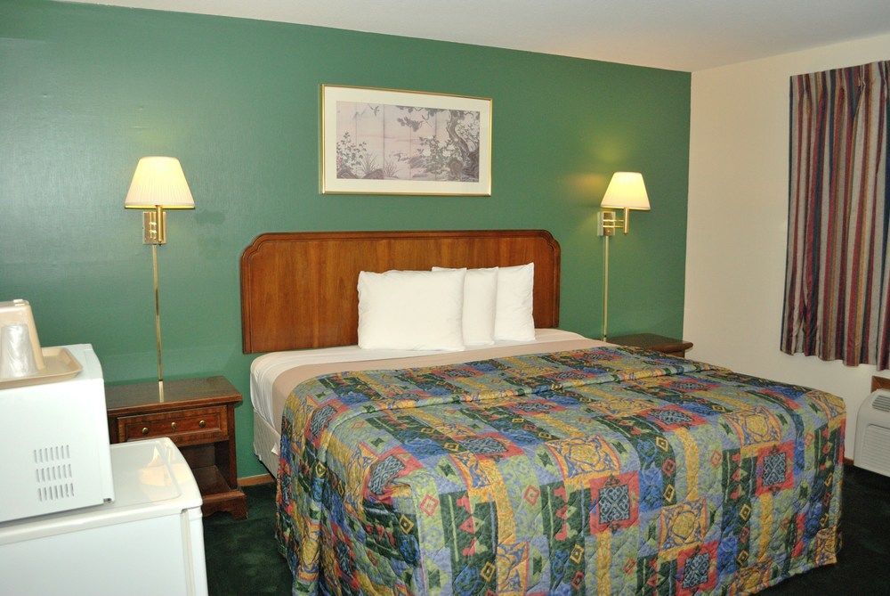 Royal Inn Hudson I-94 Екстериор снимка