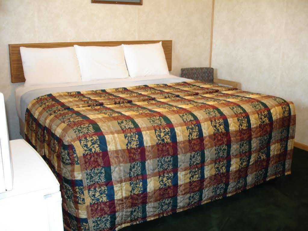 Royal Inn Hudson I-94 Екстериор снимка